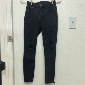 Trendy Black Skinny Jeans